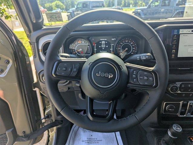 new 2025 Jeep Wrangler car, priced at $43,165