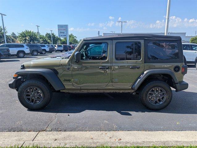 new 2025 Jeep Wrangler car, priced at $43,165