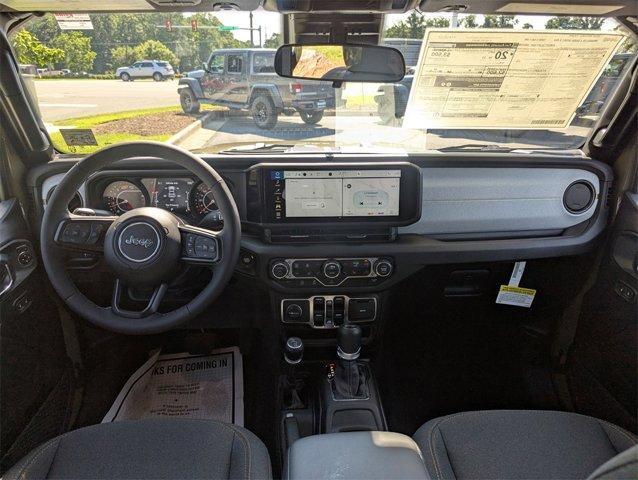 new 2025 Jeep Wrangler car, priced at $43,165