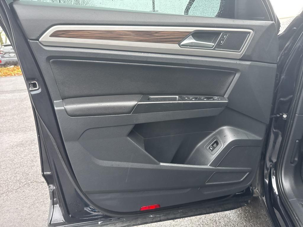 used 2021 Volkswagen Atlas car, priced at $24,989