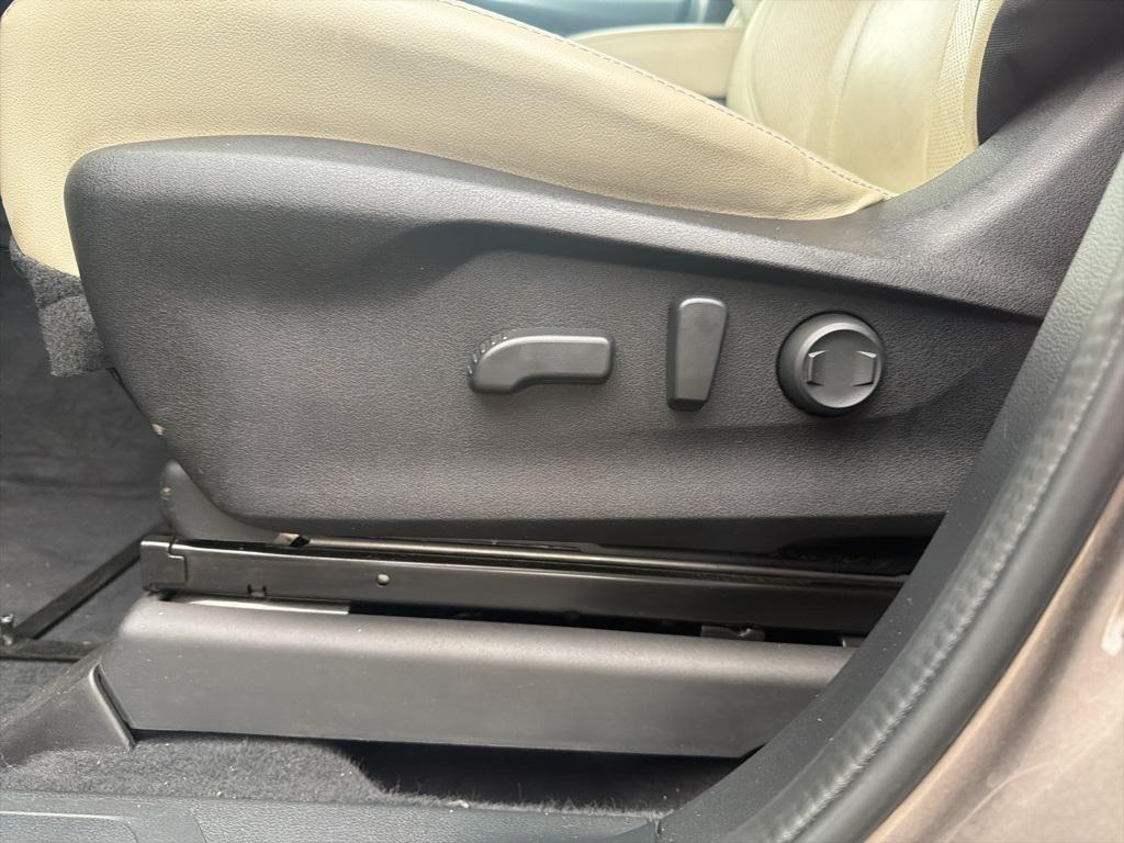 used 2022 Subaru Ascent car, priced at $29,987