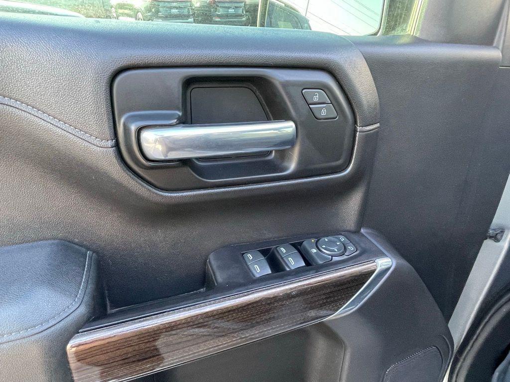 used 2019 Chevrolet Silverado 1500 car, priced at $32,800