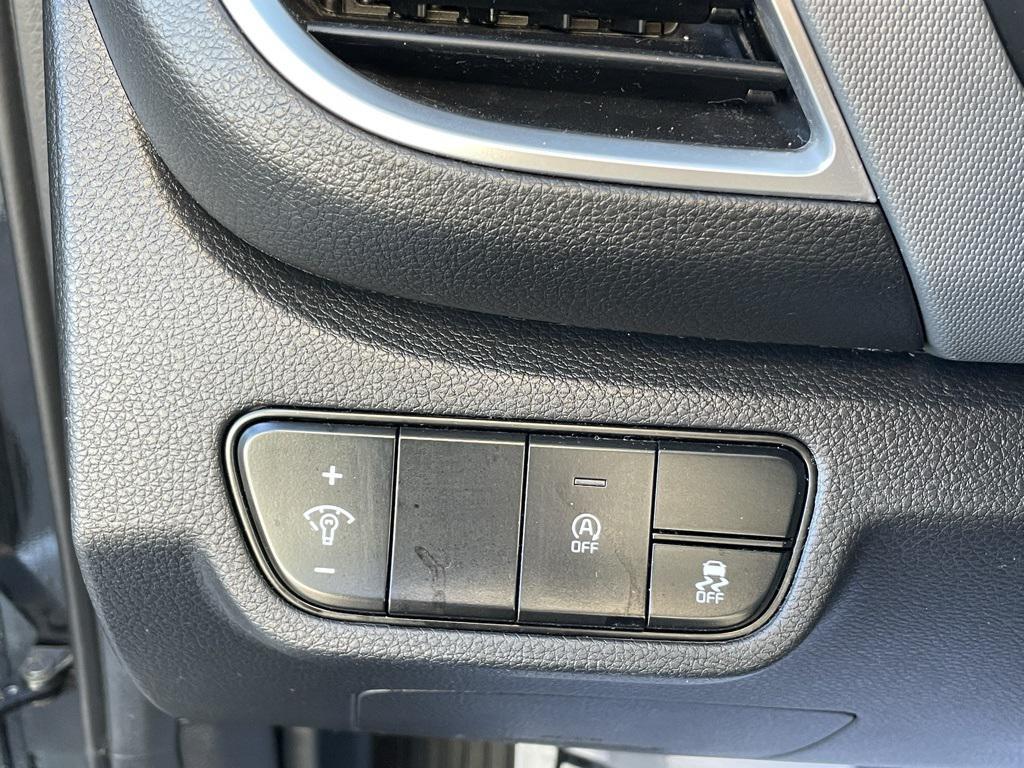 used 2021 Kia Seltos car, priced at $15,890