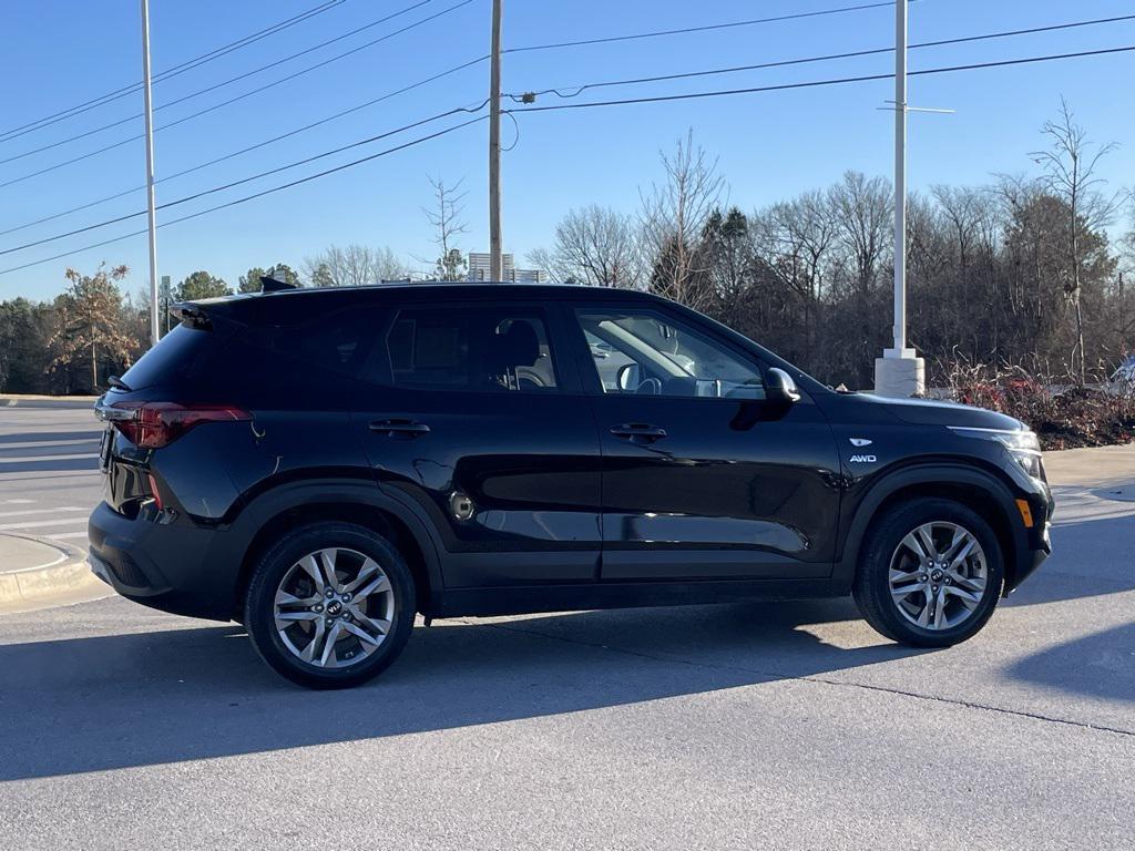 used 2021 Kia Seltos car, priced at $15,890