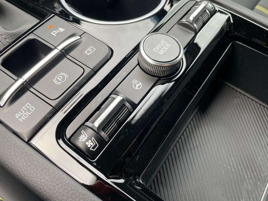 new 2026 Kia K5 car, priced at $39,580