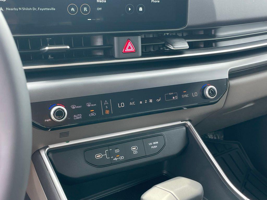new 2026 Kia Carnival car, priced at $41,235