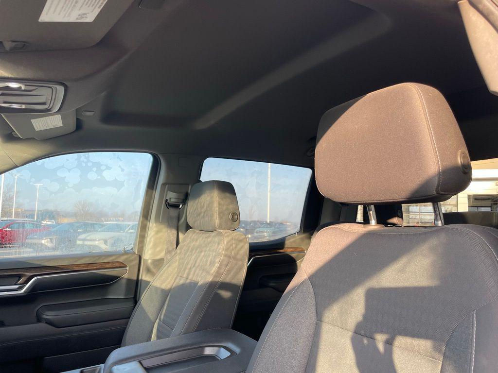 used 2022 GMC Sierra 1500 car, priced at $30,700