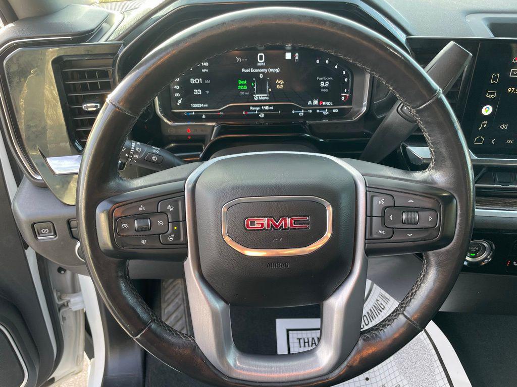 used 2022 GMC Sierra 1500 car, priced at $30,700