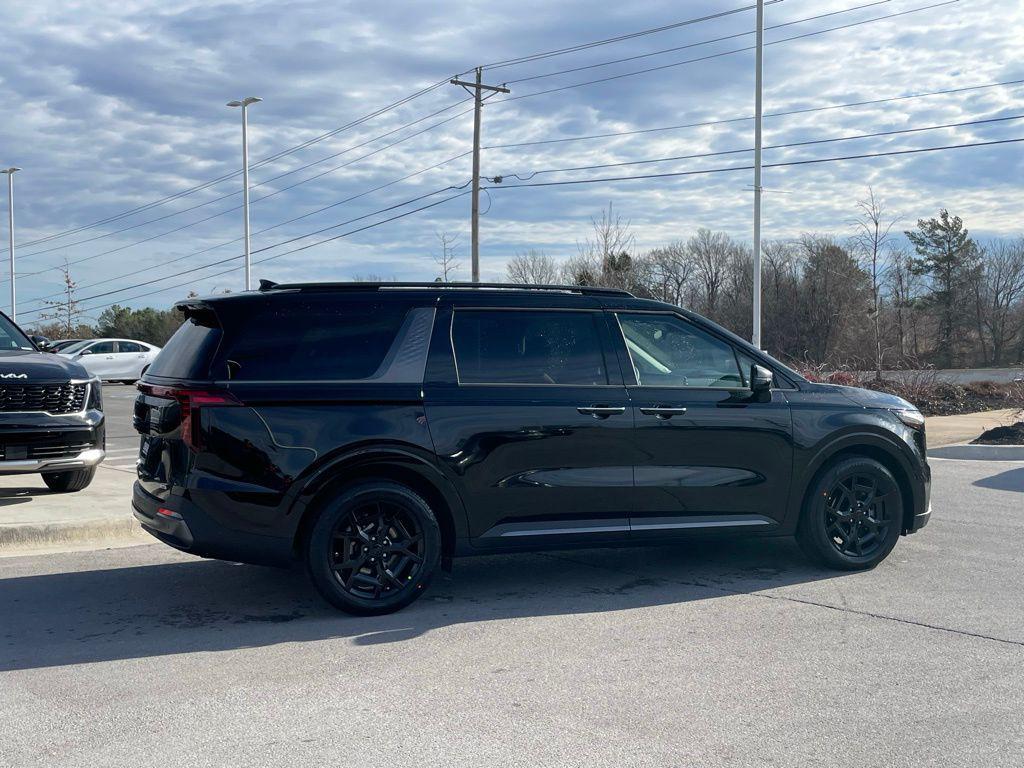 new 2026 Kia Carnival Hybrid car, priced at $55,080