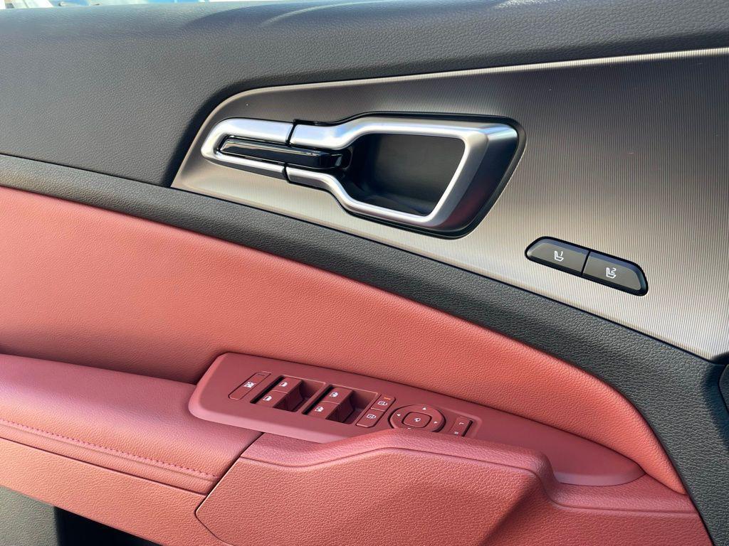 new 2026 Kia Sportage car, priced at $39,535