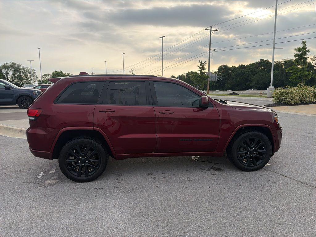 used 2018 Jeep Grand Cherokee car, priced at $17,750