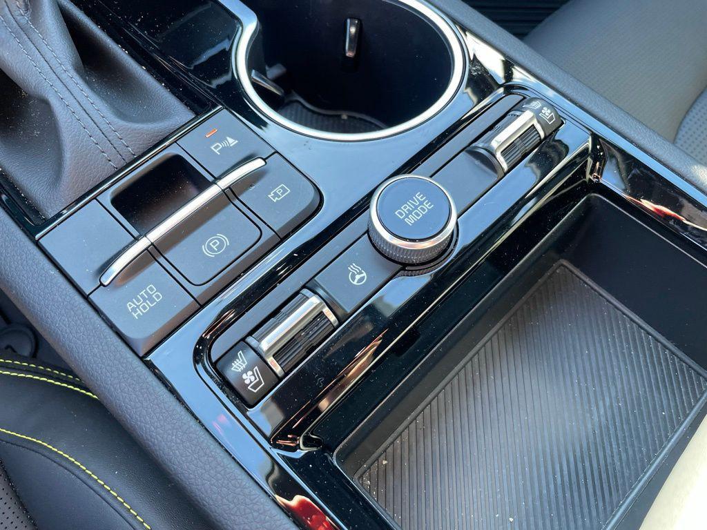 new 2026 Kia K5 car, priced at $39,560