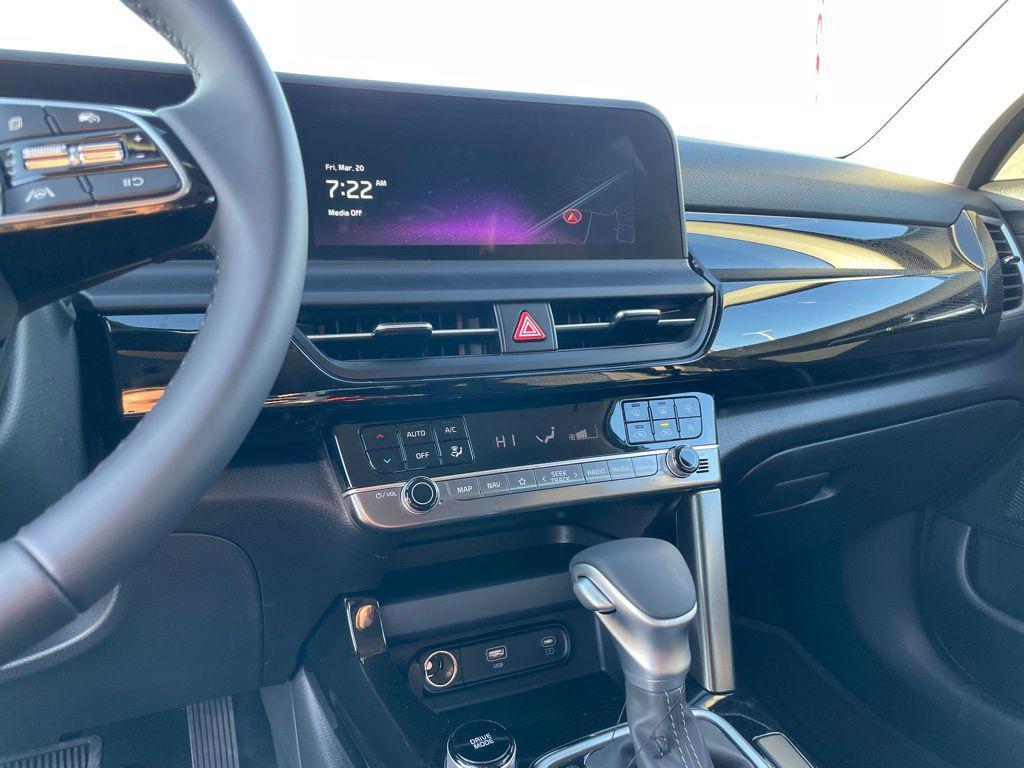 new 2026 Kia Seltos car, priced at $27,560