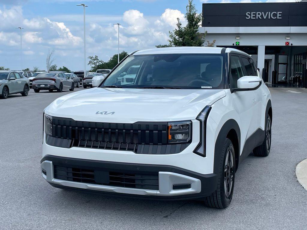 new 2027 Kia Seltos car, priced at $27,059