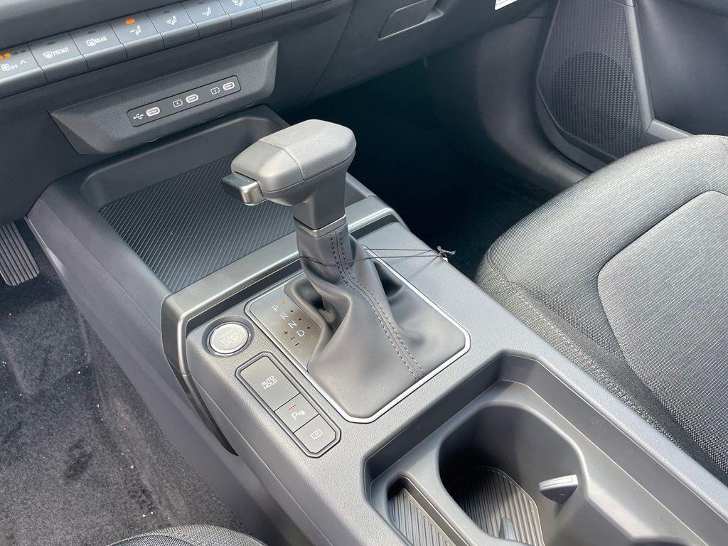 new 2027 Kia Seltos car, priced at $27,059