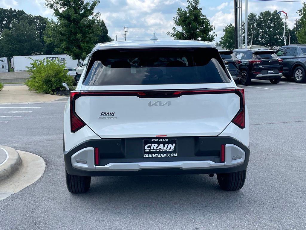 new 2027 Kia Seltos car, priced at $27,059