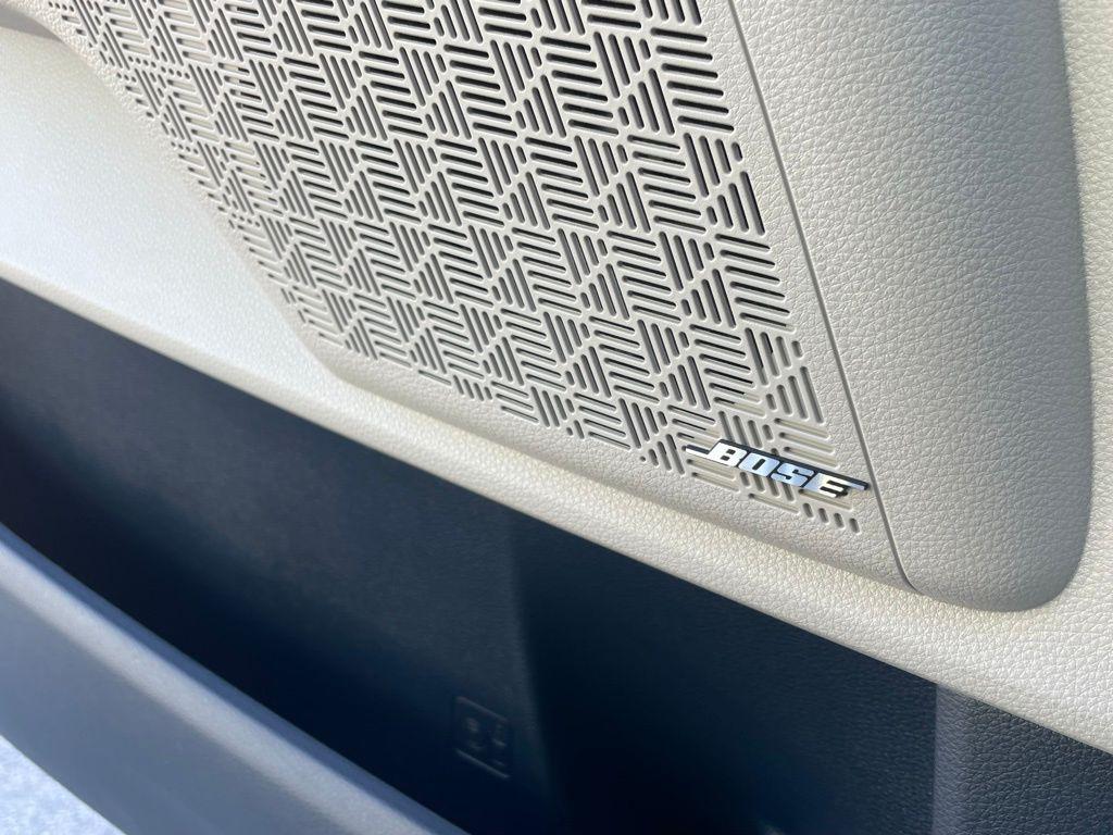 new 2026 Kia Carnival Hybrid car, priced at $55,080