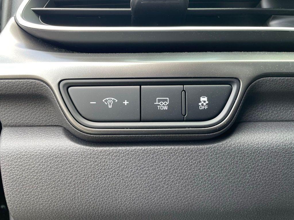 new 2026 Kia Carnival Hybrid car, priced at $51,830