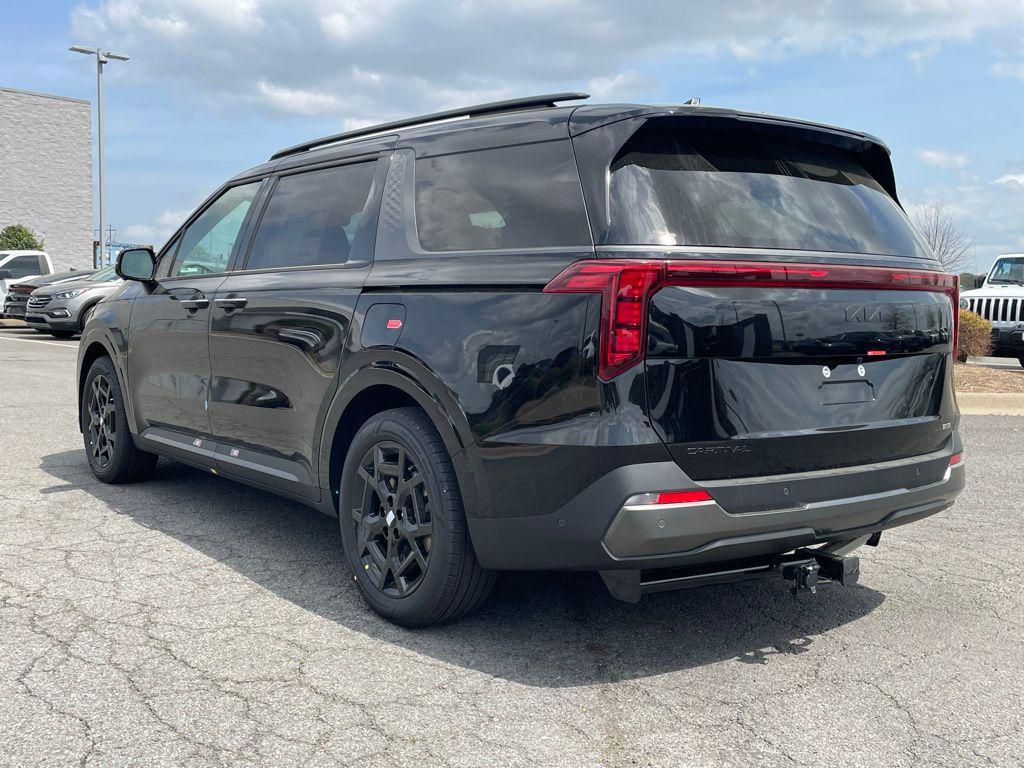new 2026 Kia Carnival Hybrid car, priced at $51,830