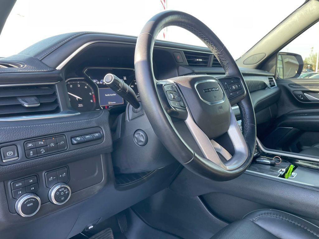 used 2021 GMC Yukon XL car, priced at $50,990
