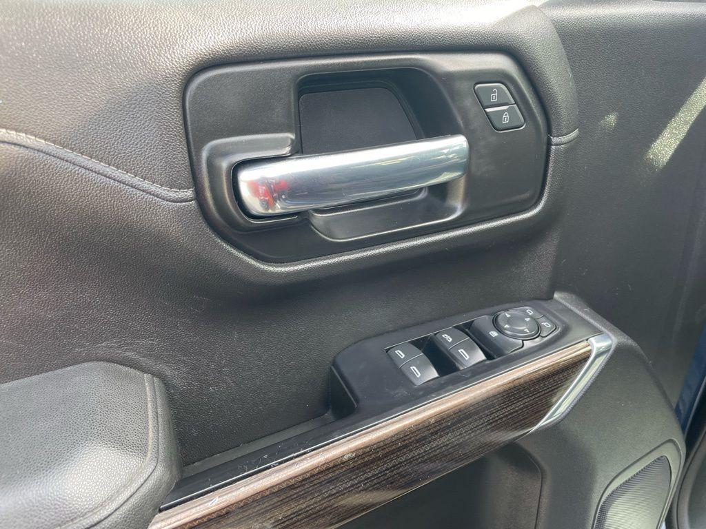 used 2020 Chevrolet Silverado 1500 car, priced at $27,400