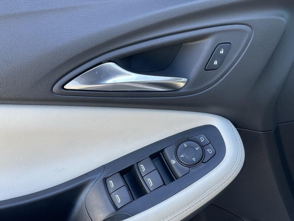 used 2023 Buick Encore GX car, priced at $20,690