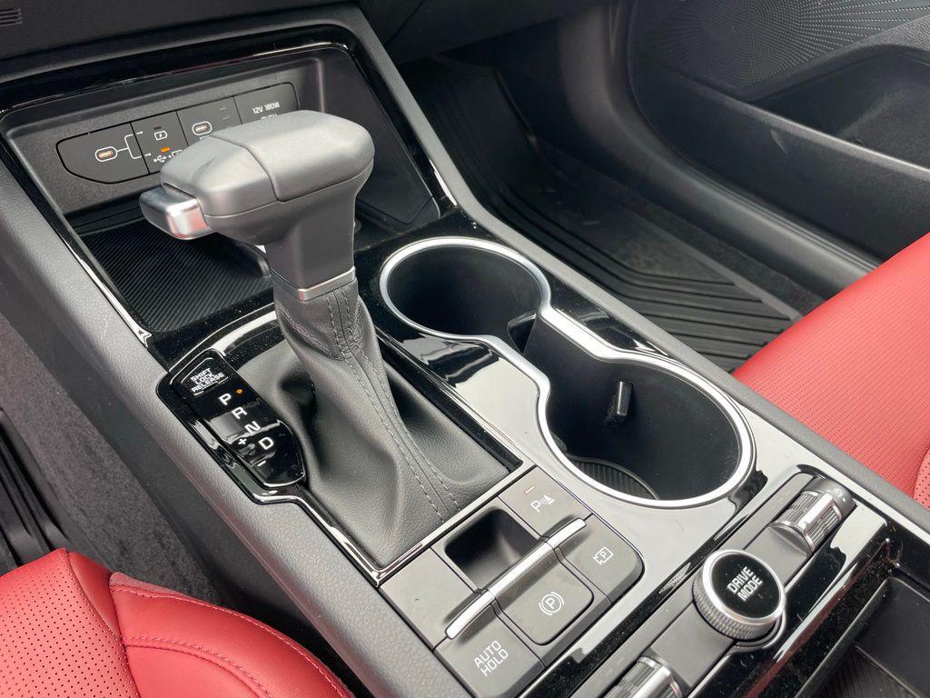 new 2026 Kia K5 car, priced at $29,880