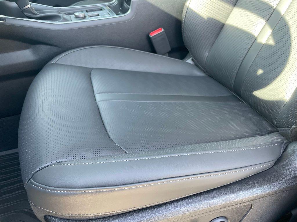 new 2026 Kia Sorento car, priced at $38,270