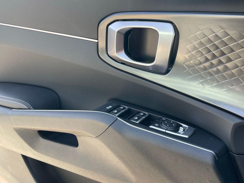 new 2026 Kia Sorento car, priced at $38,270