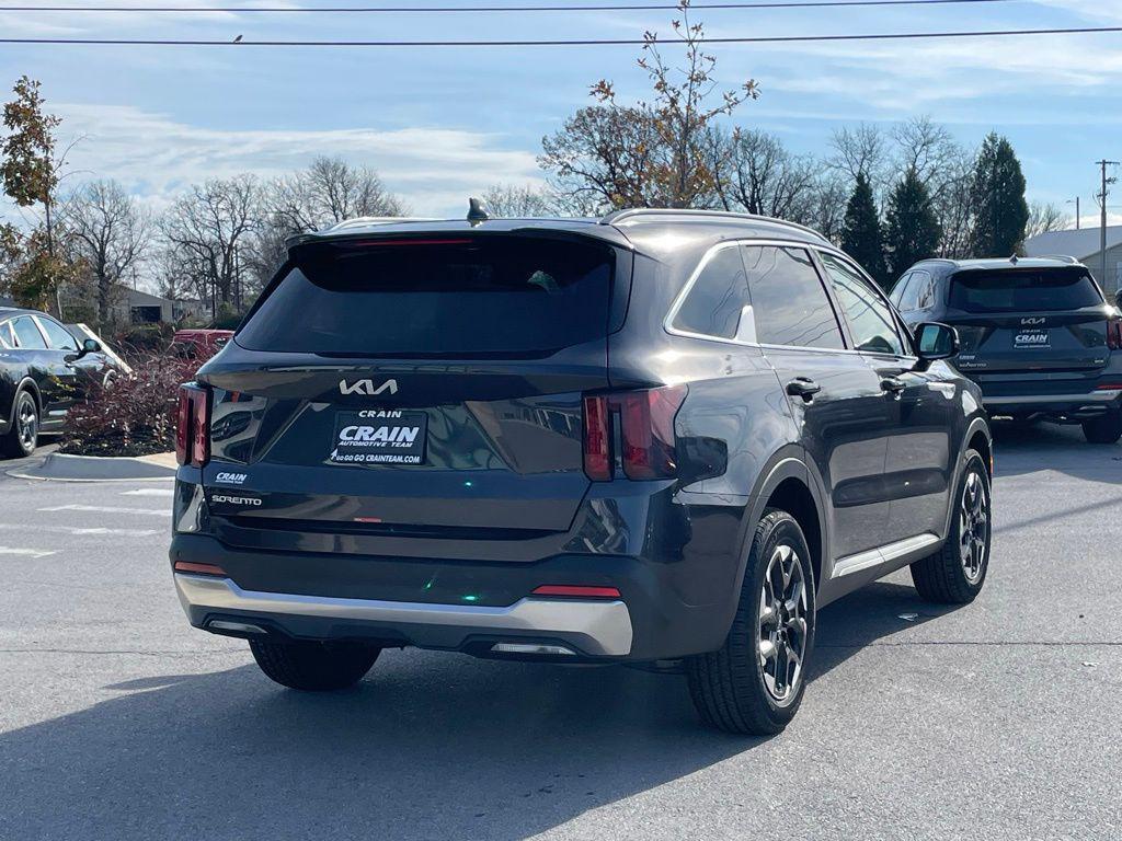 new 2026 Kia Sorento car, priced at $38,270