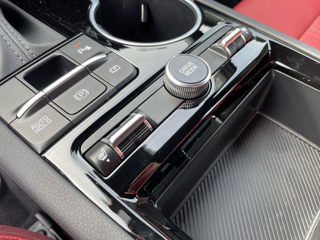 new 2026 Kia K5 car, priced at $32,080