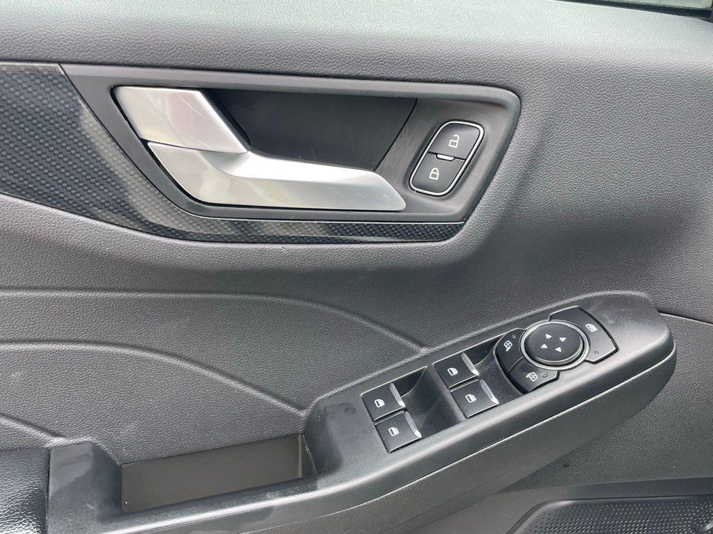 used 2024 Ford Escape car, priced at $22,400