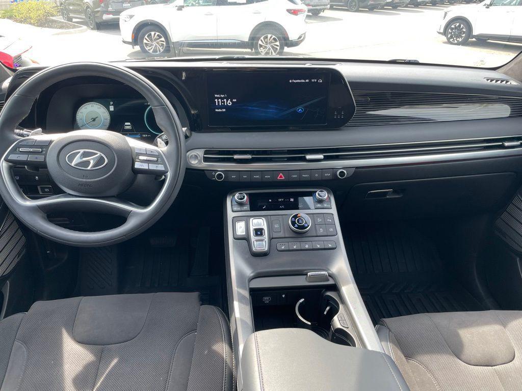 used 2025 Hyundai Palisade car, priced at $48,400