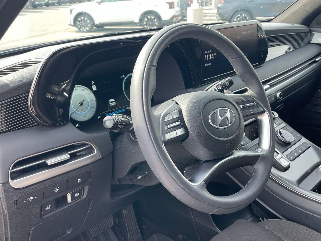 used 2025 Hyundai Palisade car, priced at $48,400