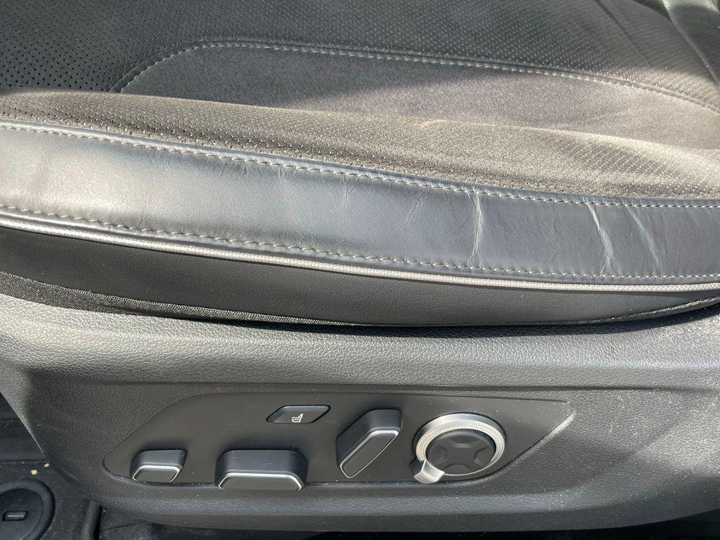 used 2025 Hyundai Palisade car, priced at $48,400