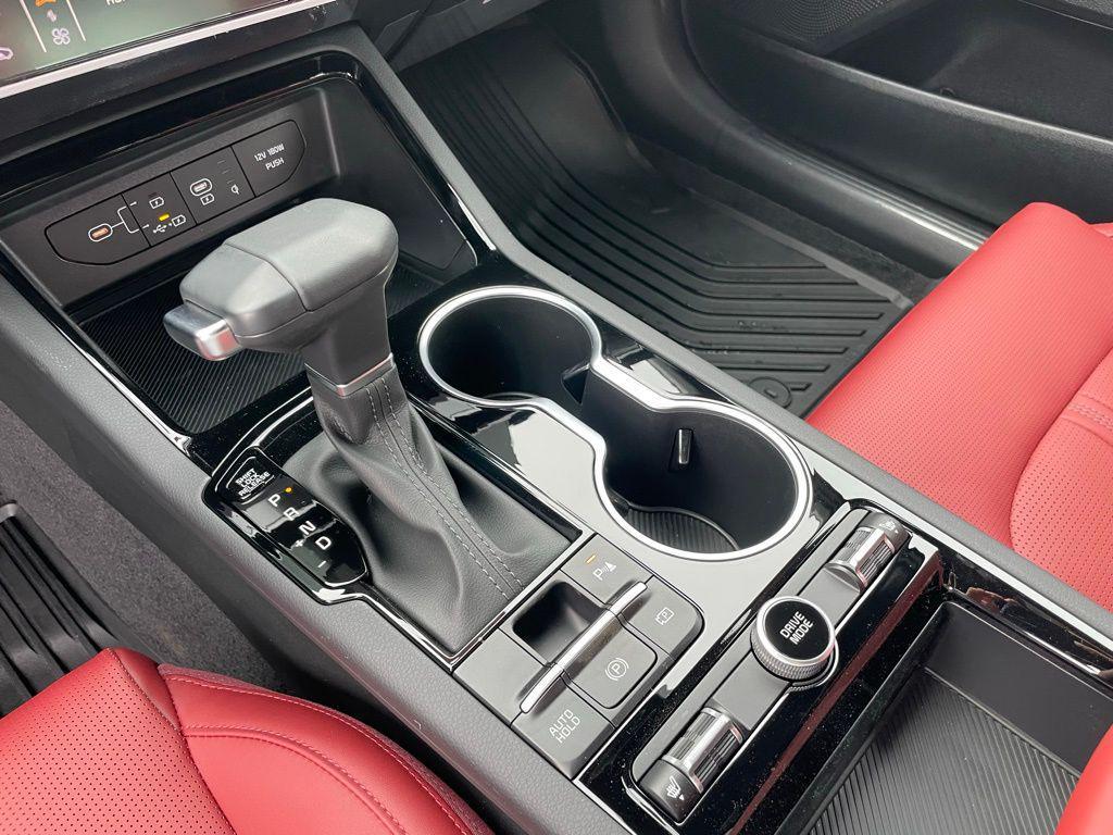 new 2026 Kia K5 car, priced at $32,575