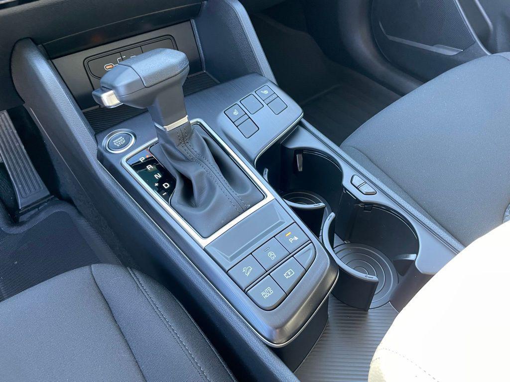 new 2026 Kia Sportage car, priced at $30,935