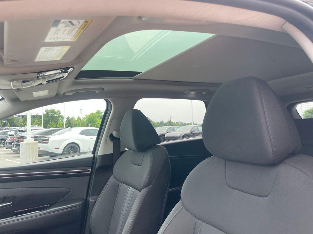 used 2022 Hyundai TUCSON Hybrid car, priced at $19,129
