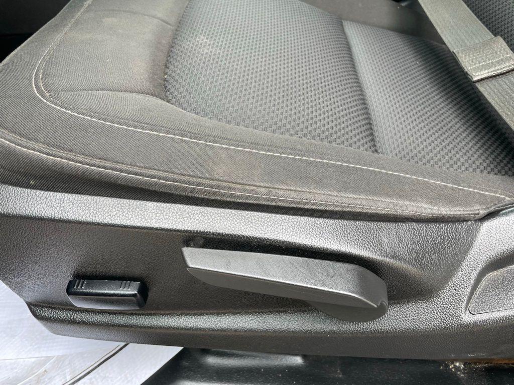 used 2022 Chevrolet Colorado car, priced at $21,800