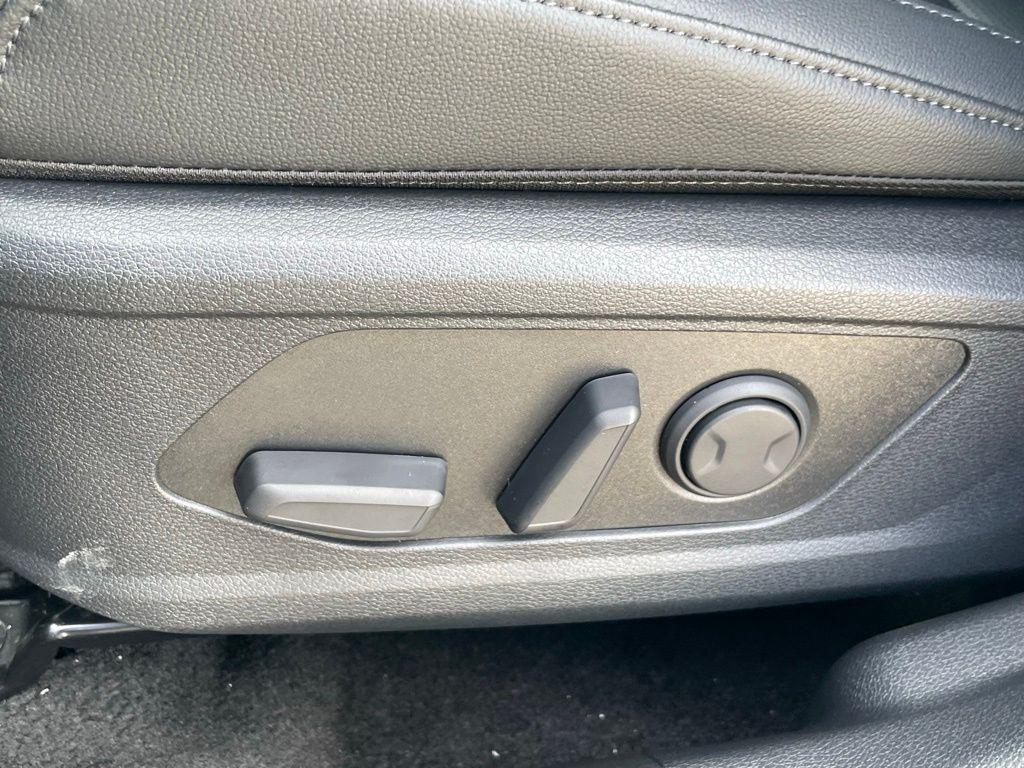 new 2026 Kia Sportage car, priced at $32,935