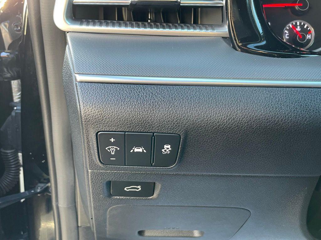 used 2024 Kia K5 car, priced at $26,000