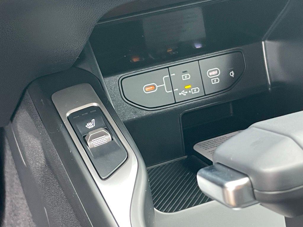 new 2026 Kia Sorento car, priced at $44,925