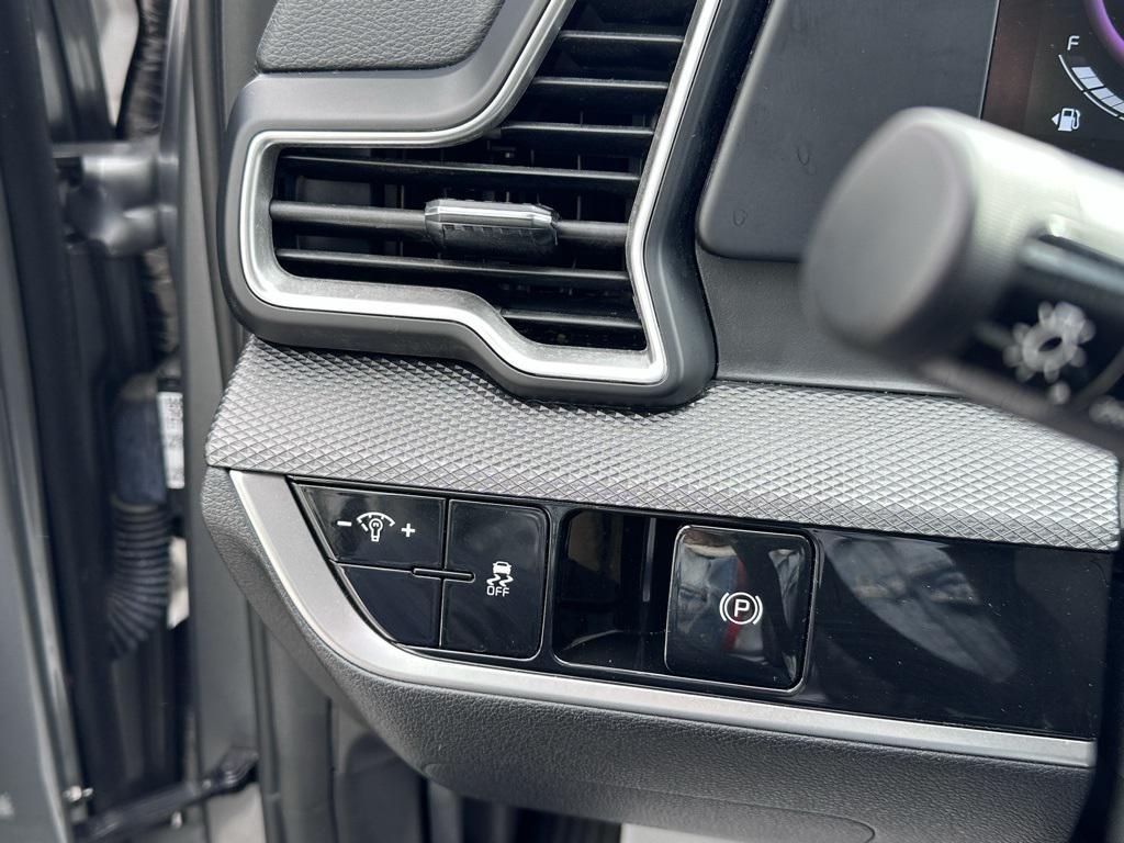 used 2024 Kia Sportage car, priced at $21,595