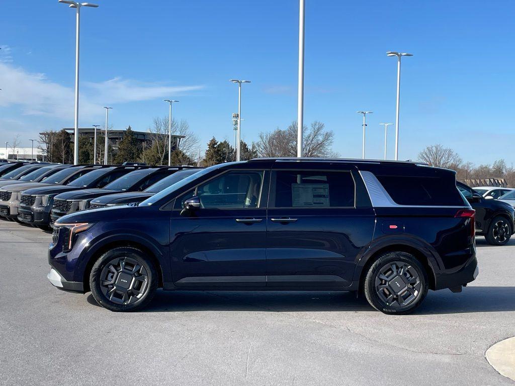 new 2026 Kia Carnival Hybrid car, priced at $45,435