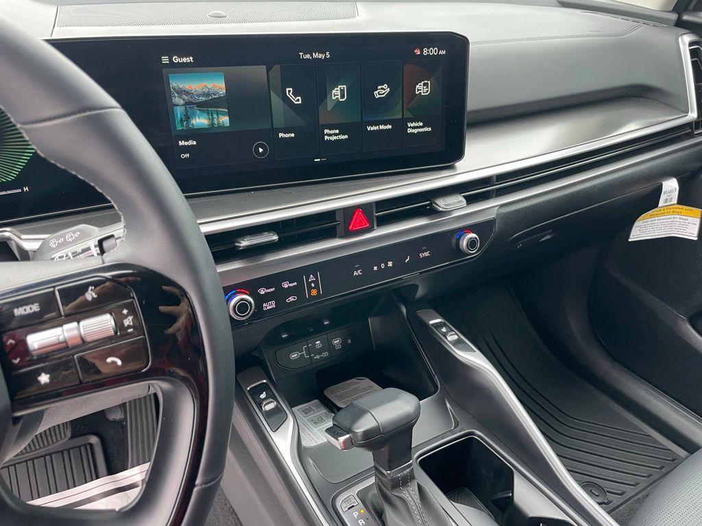 new 2026 Kia Sorento car, priced at $40,330