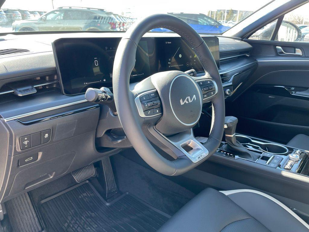new 2026 Kia K5 car, priced at $32,280