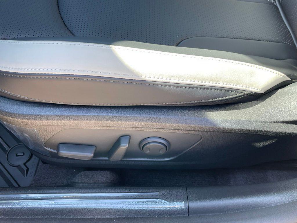 new 2026 Kia K5 car, priced at $32,280