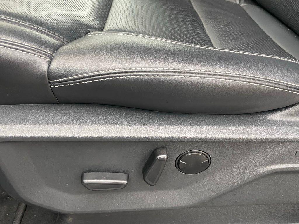 used 2025 Ford Expedition Max car, priced at $69,000