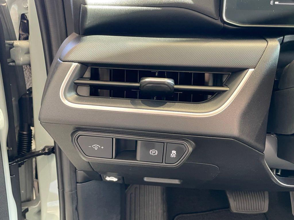 new 2026 Kia K4 car, priced at $24,485