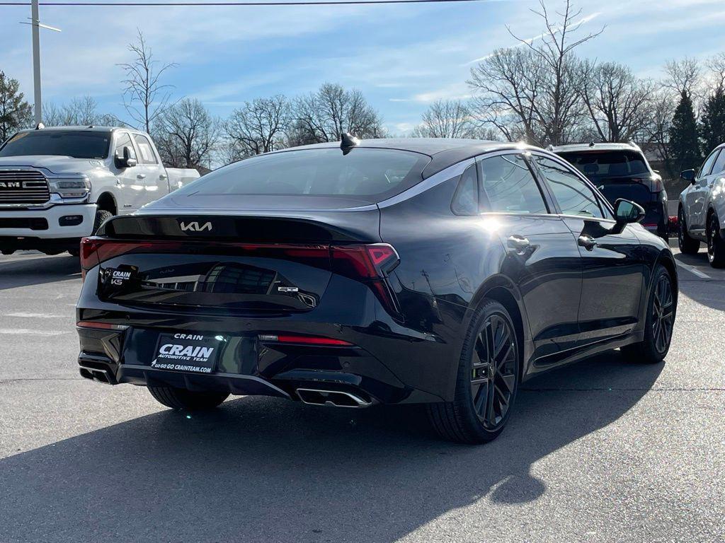 new 2026 Kia K5 car, priced at $39,085